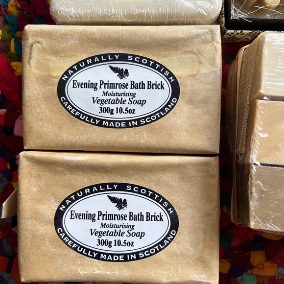 12 BUNDLES OF NATURAL SOAP - Picture 3 of 6